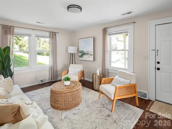 49 East ST, Asheville, NC 28803