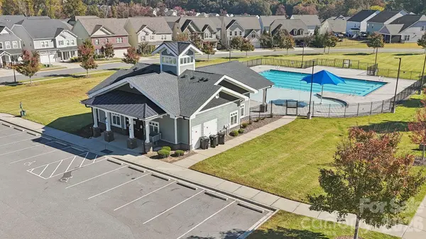 189 Goorawing LN, Mooresville, NC 28115