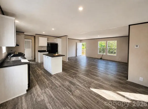 5932 Shirley RD, Fort Lawn, SC 29714