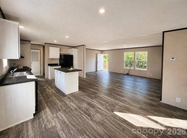 5932 Shirley RD, Fort Lawn, SC 29714