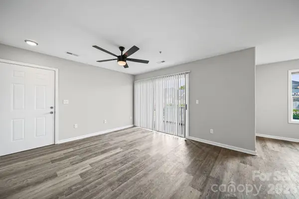 4012 Town Center RD, Harrisburg, NC 28075