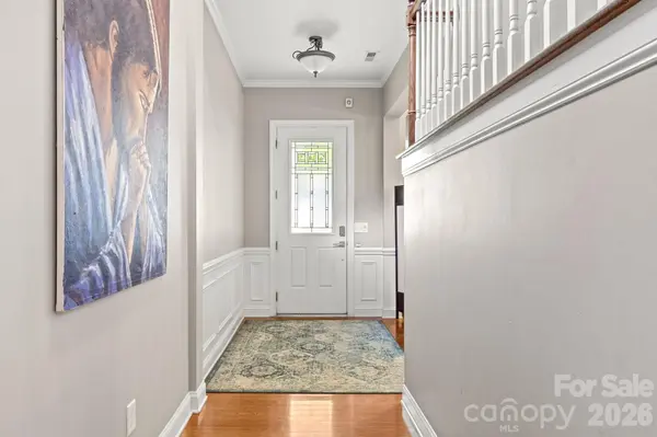 1334 Sarandon DR, Matthews, NC 28104