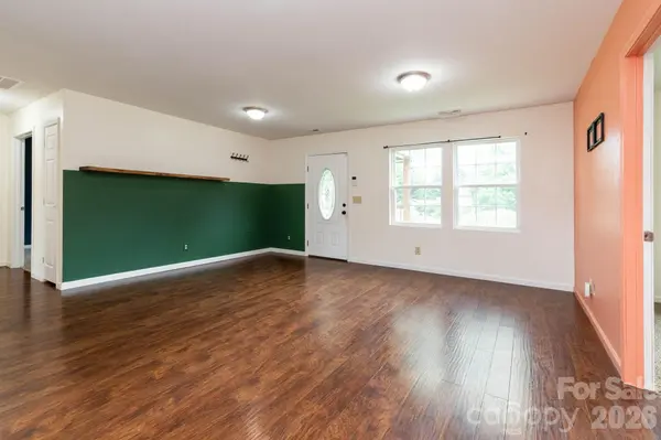 40 Eddie DR, Old Fort, NC 28762
