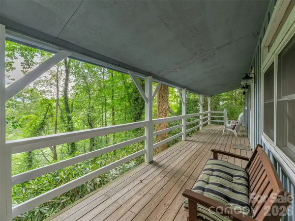 212 Torda TRCE, Waynesville, NC 28786