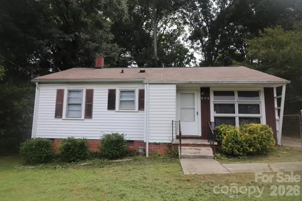 608 Westwood CIR, Gastonia, NC 28052