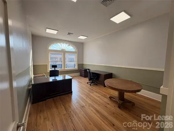 128 E Innes ST #B, Salisbury, NC 28144