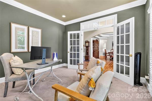 16511 Segars LN, Huntersville, NC 28078