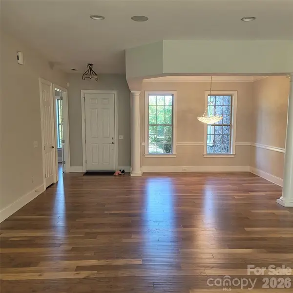 14920 High Bluff CT, Charlotte, NC 28278