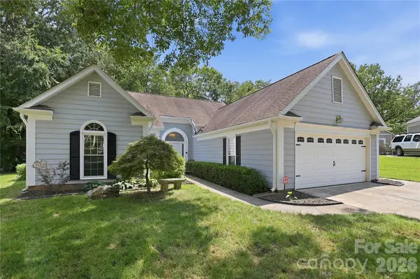 9101 E Orchard LN, Charlotte, NC 28210