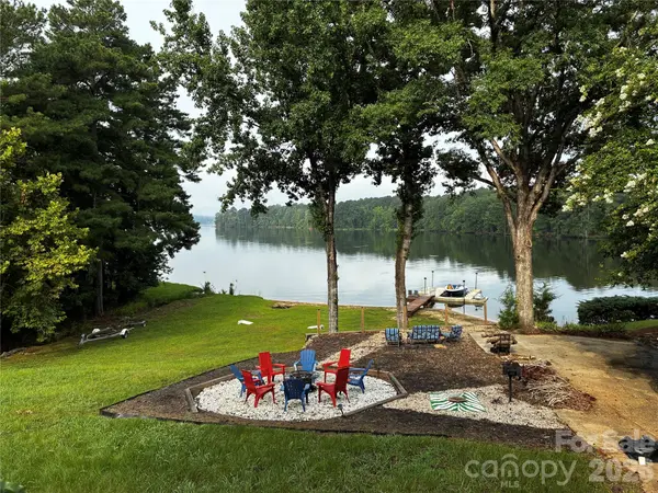 2268 Singleton Creek RD, Liberty Hill, SC 29175
