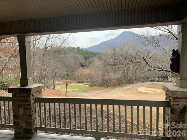 124 Huntington RD, Lake Lure, NC 28746