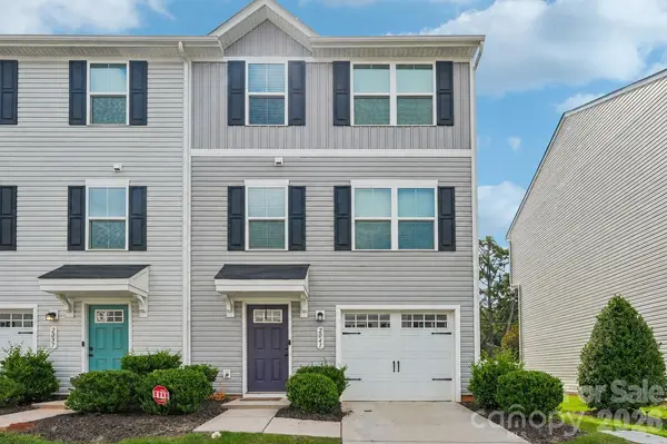2041 Langer ST, Charlotte, NC 28214