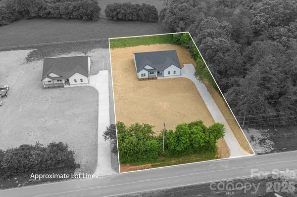 1355 Zeb Haynes RD, Maiden, NC 28650
