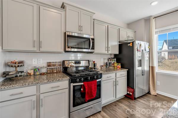 124 Sequoia Forest DR, Mooresville, NC 28117
