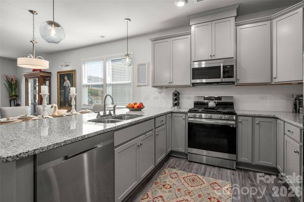 7200 Indigo WAY, Denver, NC 28037