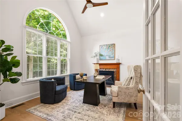 868 Savile LN, Fort Mill, SC 29715