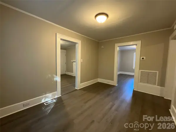 1034 Ridge AVE, Gastonia, NC 28052
