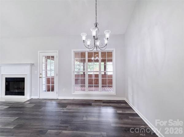 2160 Brantley Creek DR, Kannapolis, NC 28083