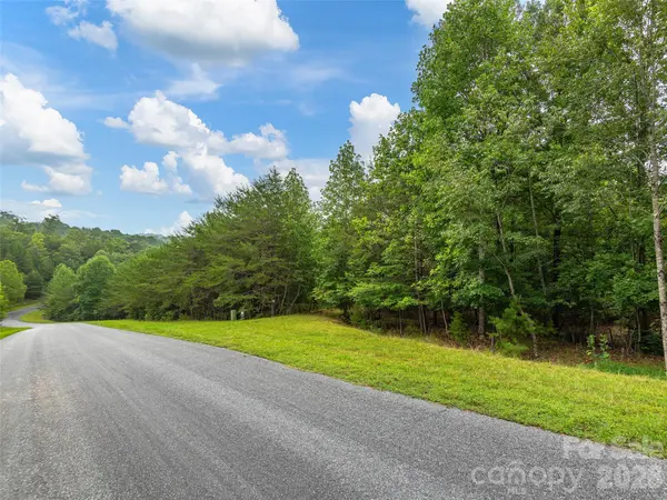Lot #28 Parkway North RD #28, Mill Spring, NC 28756