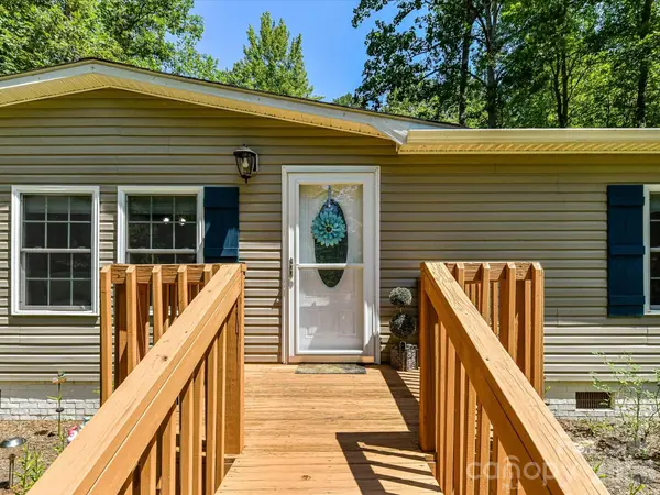 4486 Graybirch DR, Maiden, NC 28650