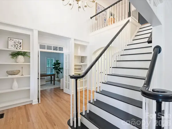 4610 Messian CT, Charlotte, NC 28210