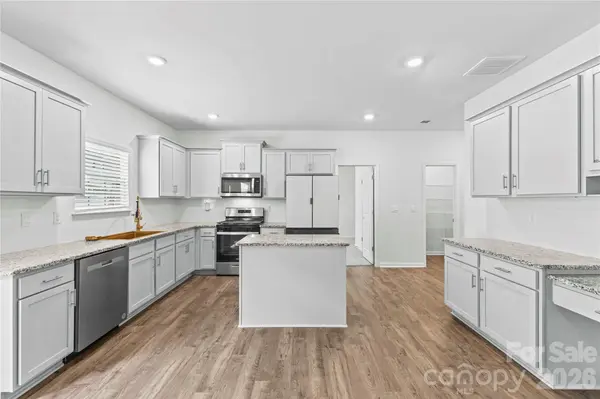 134 Giant Oak AVE, Statesville, NC 28677