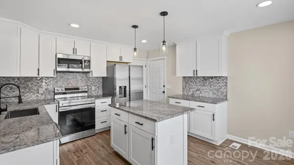3208 Boyd ST, Charlotte, NC 28208