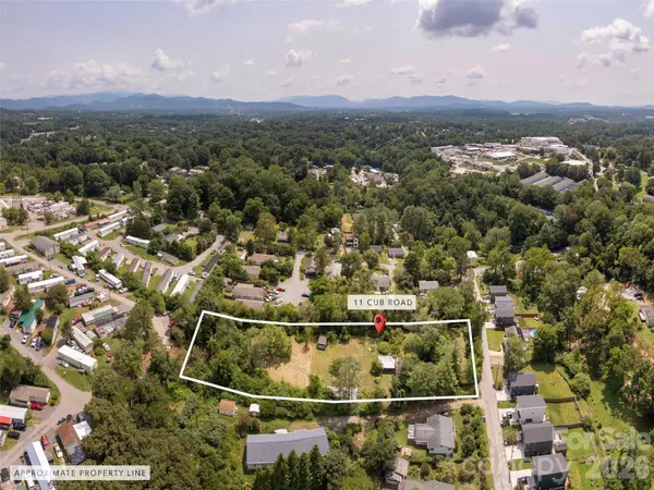 11 Cub RD #4, Asheville, NC 28806