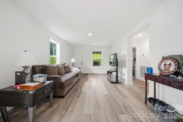 507 Hopewell RD, Morganton, NC 28655