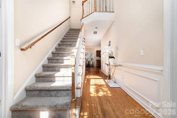 6401 Morningsong LN, Charlotte, NC 28269