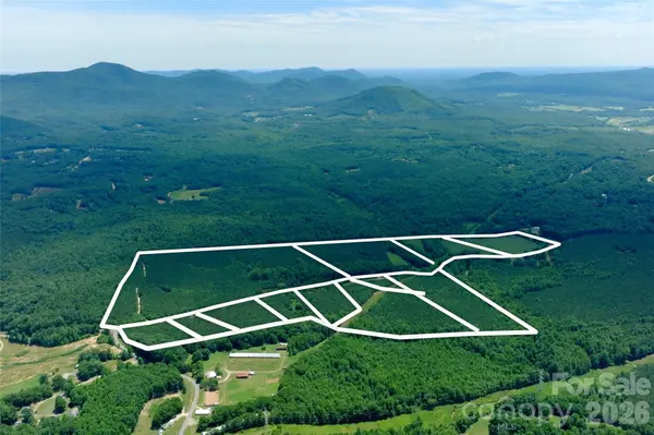 8 Morrison RD, Morganton, NC 28655