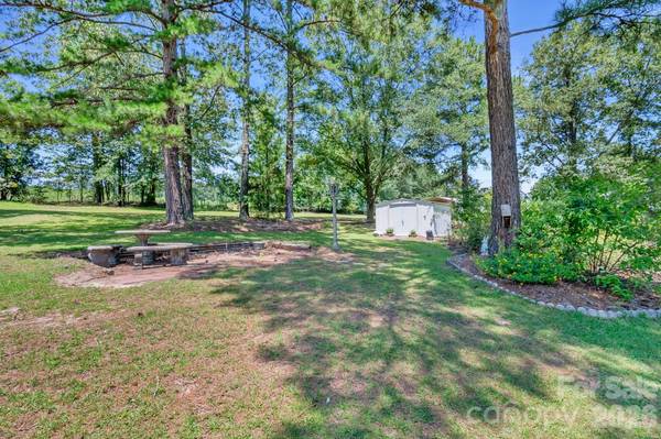 7655 Highway 341 HWY, Kershaw, SC 29067