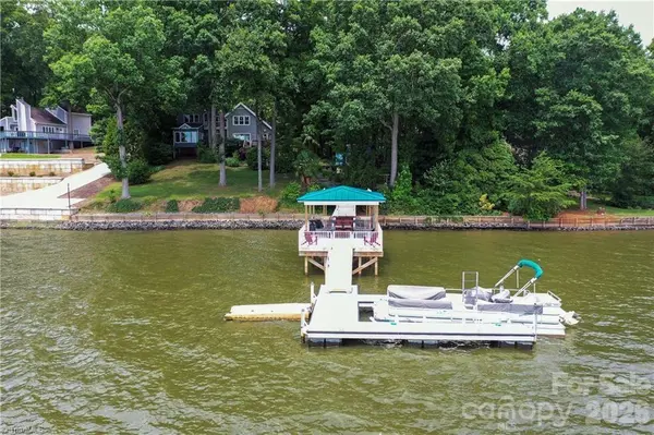 144 Riverside CT, Lexington, NC 27292