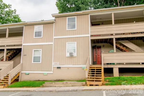 229 E King ST #55, Boone, NC 28607