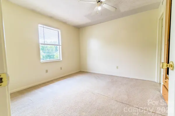 229 E King ST #55, Boone, NC 28607