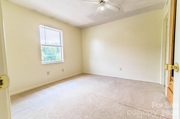 229 E King ST #55, Boone, NC 28607