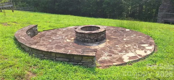 2620 Waterside BLVD NW, Valdese, NC 28690
