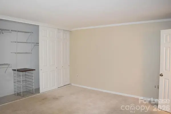 413 W 8th ST, Charlotte, NC 28202