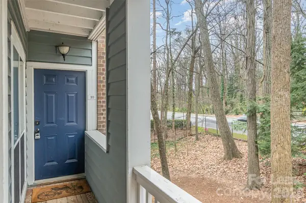 2512 Cranbrook LN, Charlotte, NC 28207