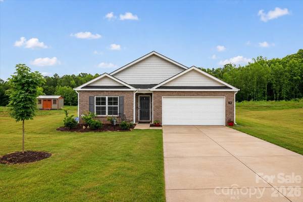 196 Beebop LN, Lexington, NC 27295