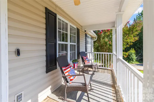 200 Autumn Woods BLVD, Mount Holly, NC 28120