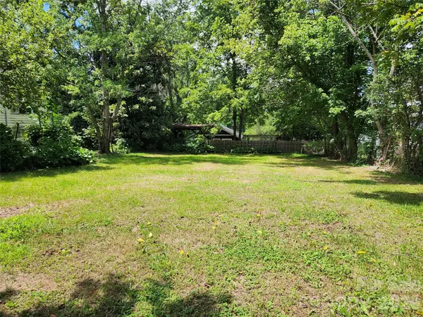 198 Fayetteville ST #82, Asheville, NC 28806