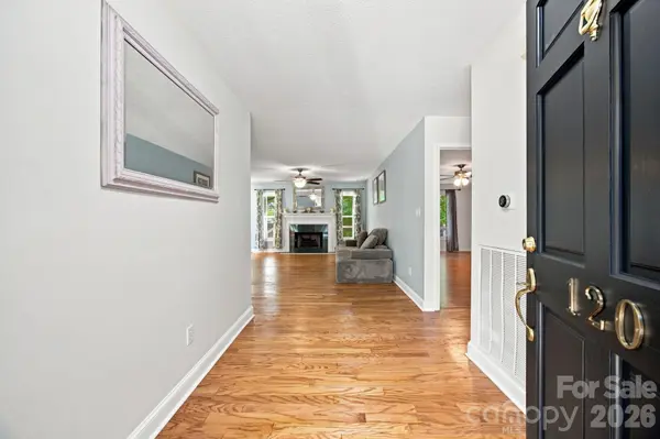 120 Strawberry LN, Salisbury, NC 28147