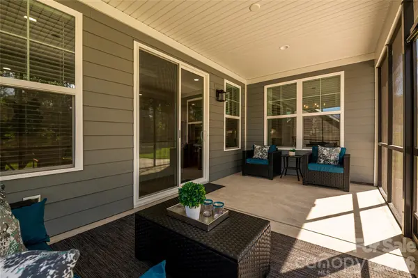 2566 NW Red Hill ST, Concord, NC 28027