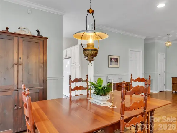 132 Aldersgate RD, Waynesville, NC 28786