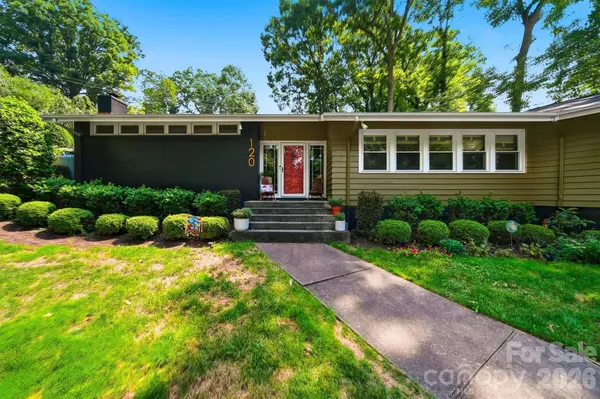 120 Woodland DR, Morganton, NC 28655