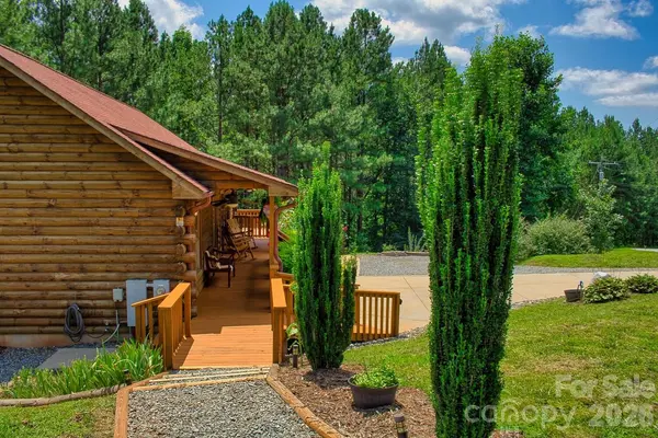 239 Hearthstone DR, Union Mills, NC 28167