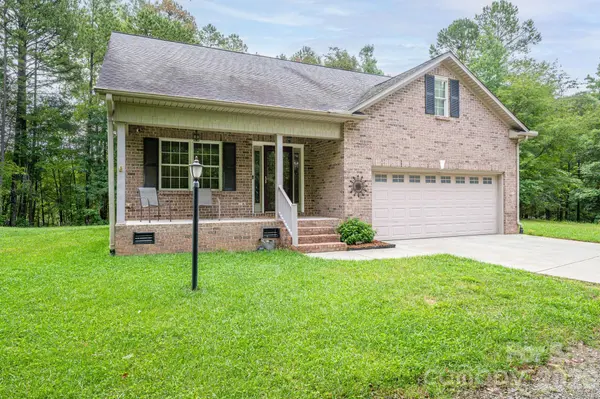 344 John Logan LN, Gastonia, NC 28056
