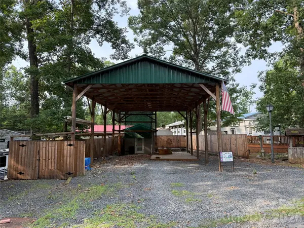 116 Muskhogean WAY #D74, Mount Gilead, NC 27306