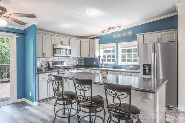 2171 Brantley Creek DR, Kannapolis, NC 28083